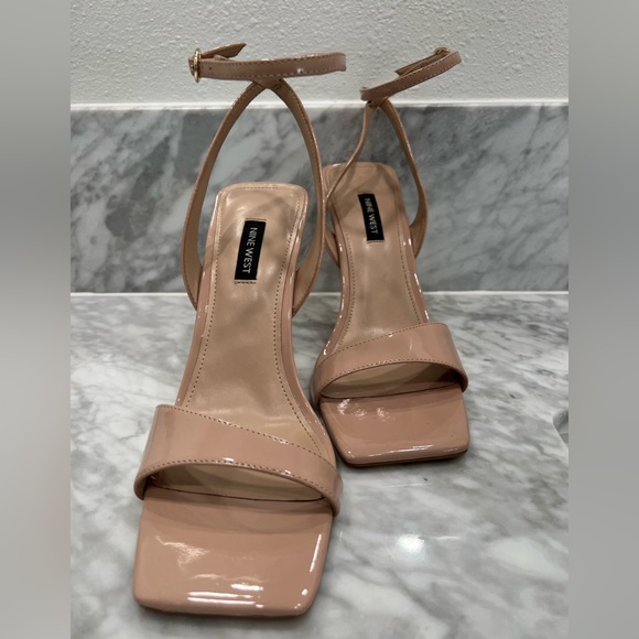 Stiletto high heels - Picture 4 of 6